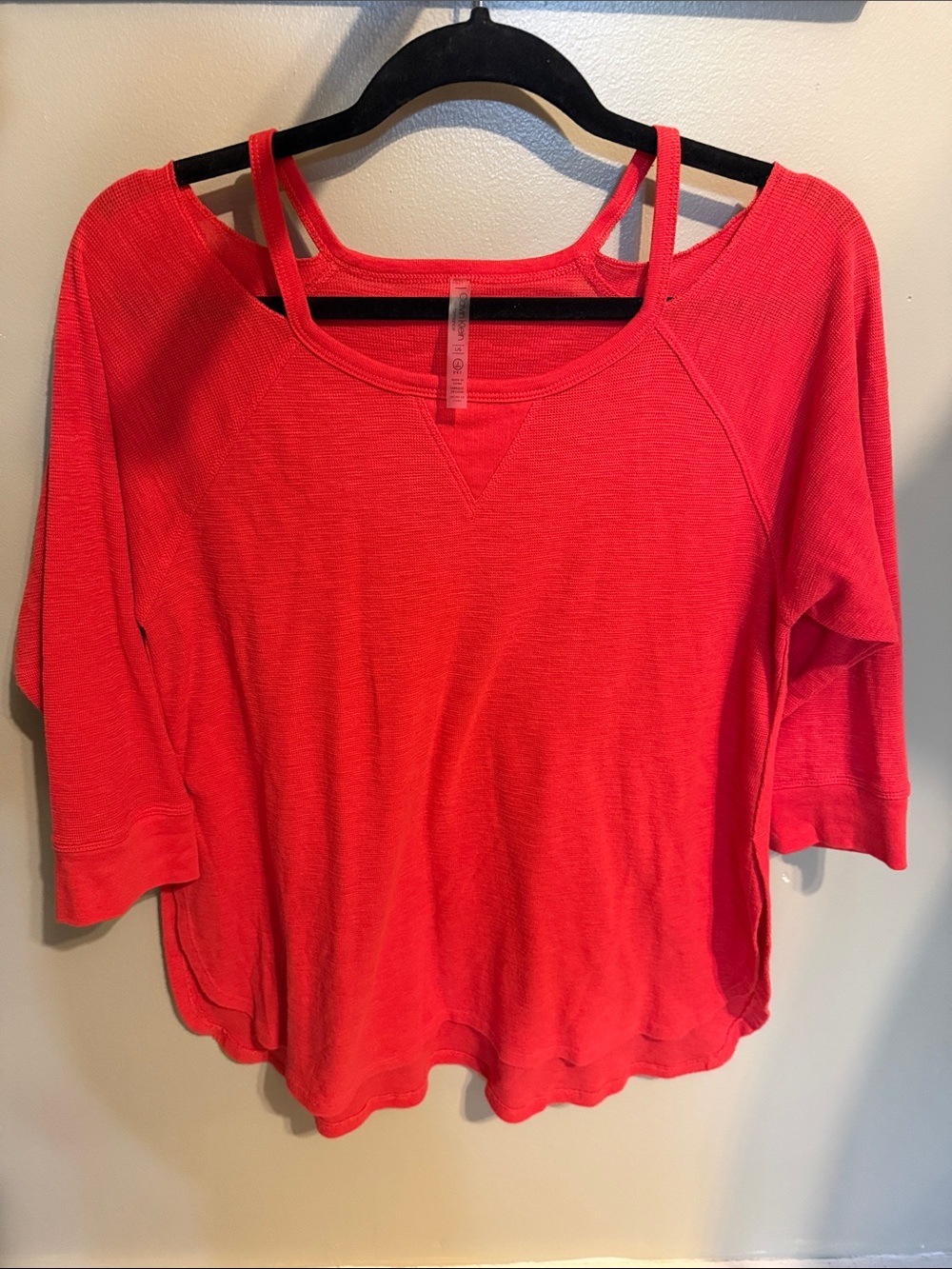 Calvin Klein Women's Lightweight Scoop Neck Top